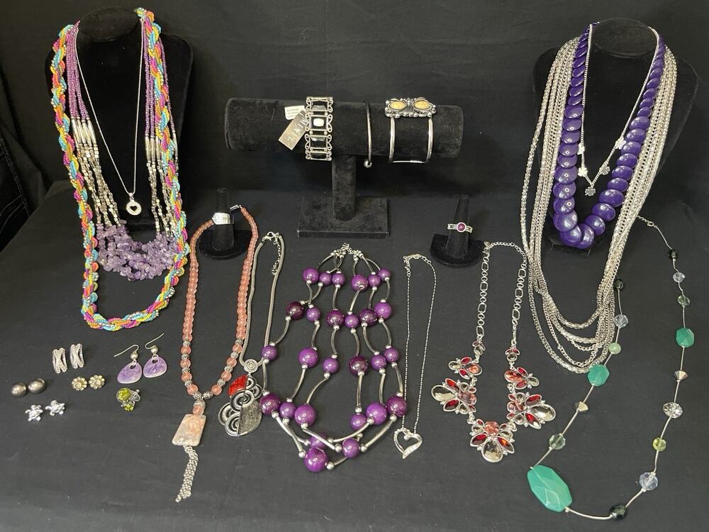Vintage To Now Estate Lot Silver tone Jewelry Necklace Bracelet Earrings Ring